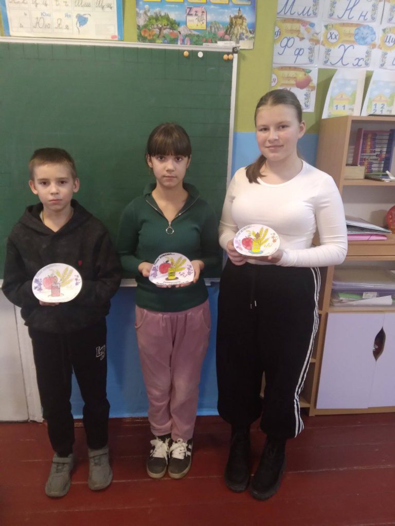 586167000 1552810609187974 4422240667649055207 N